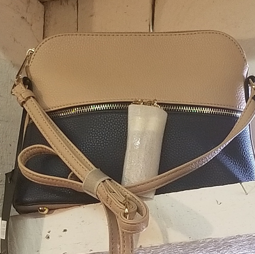 3 purses